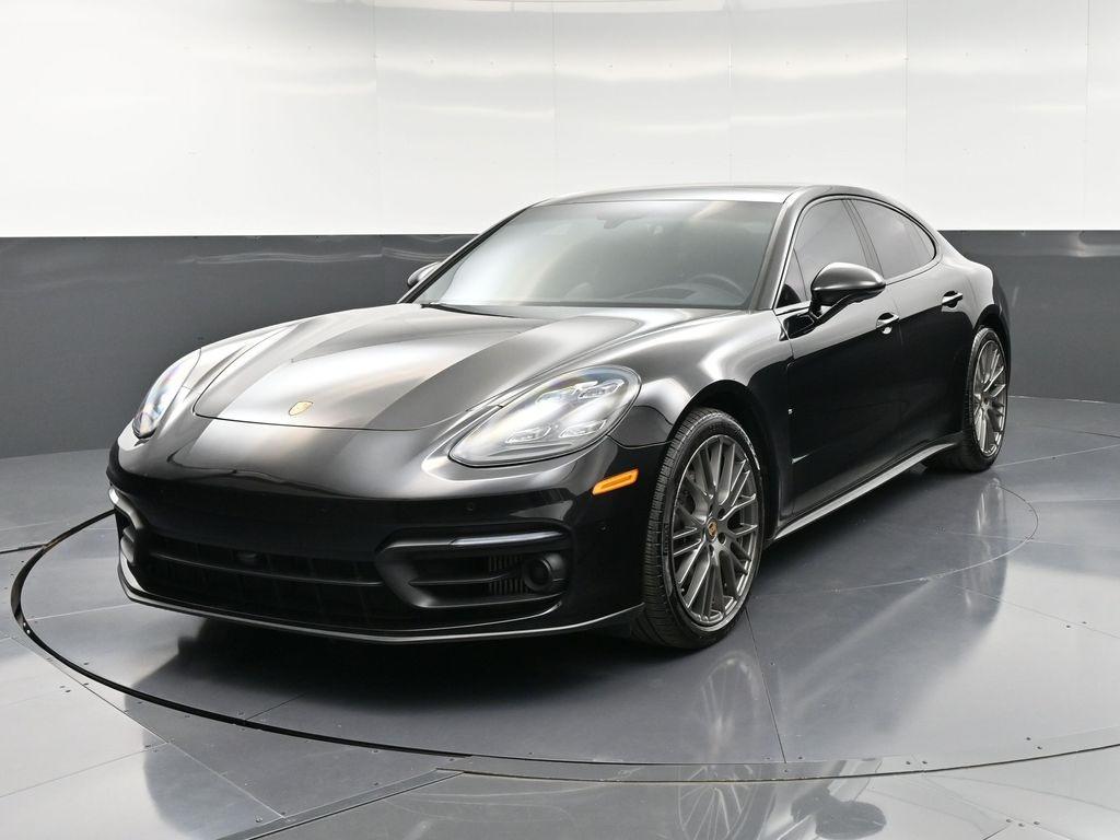 2022 Porsche Panamera