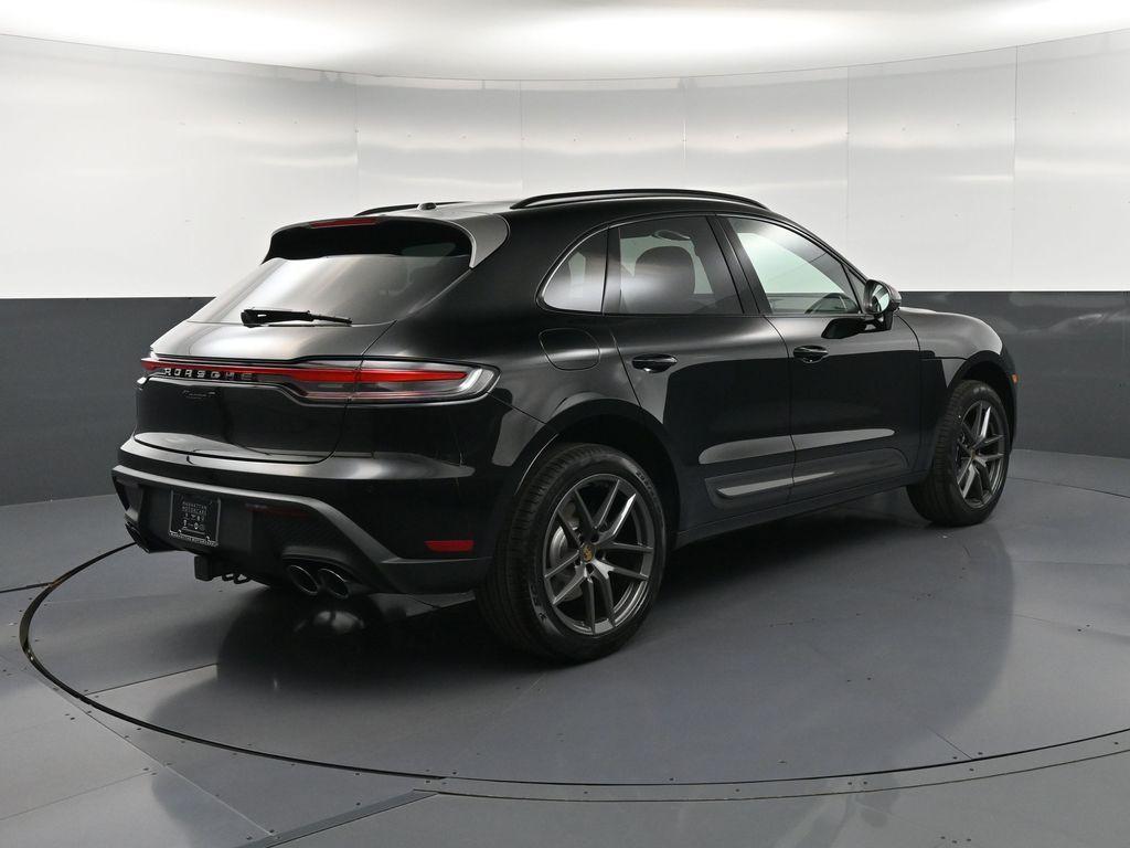 صورة 5 لـ 2026 Porsche MACAN T