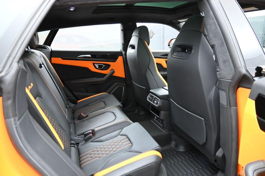 صورة مصغرة 29 لـ 2023 Lamborghini URUS S