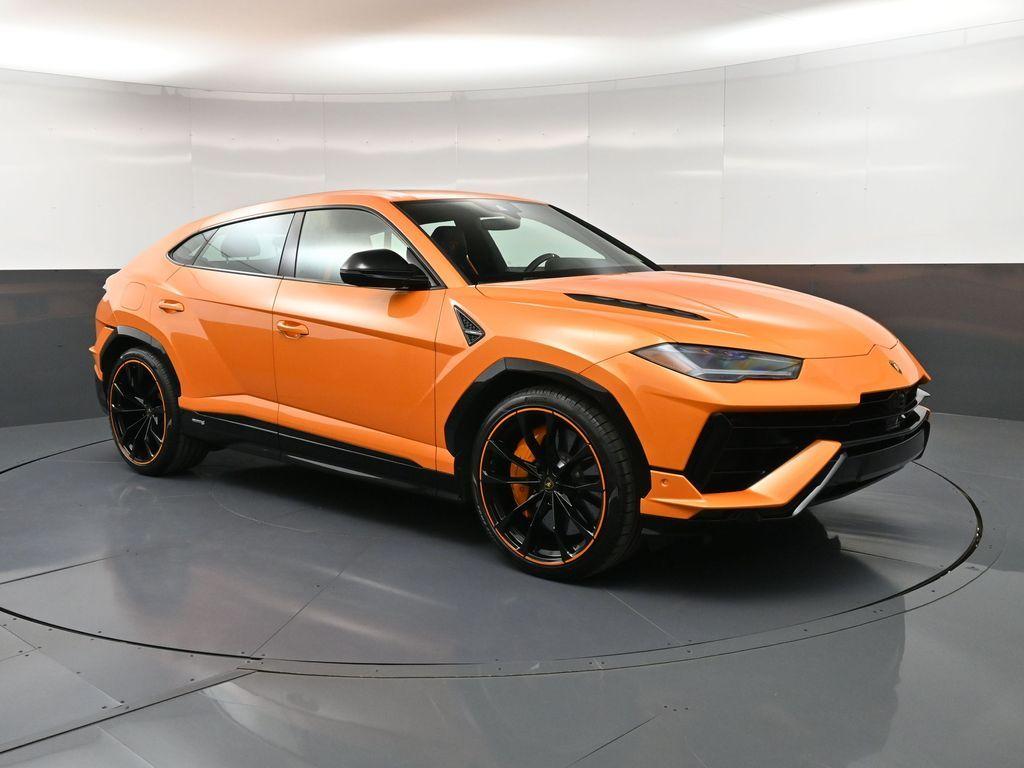 صورة 9 لـ 2023 Lamborghini URUS S