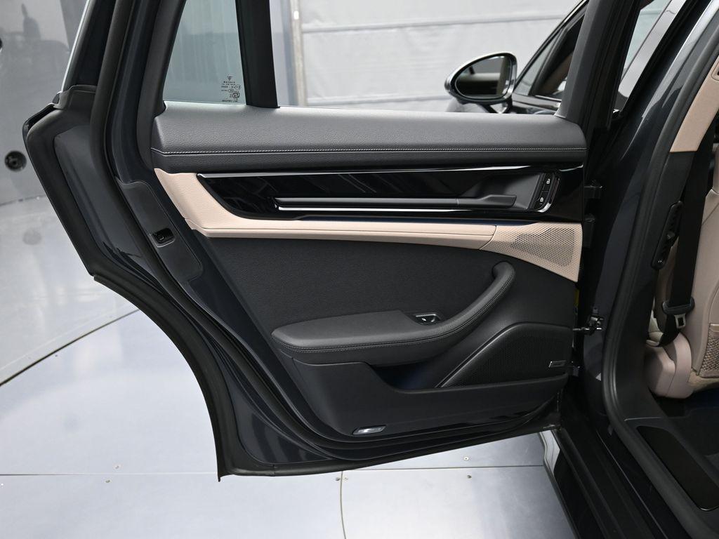 2026 Porsche PANAMERA 4 缩略图 21