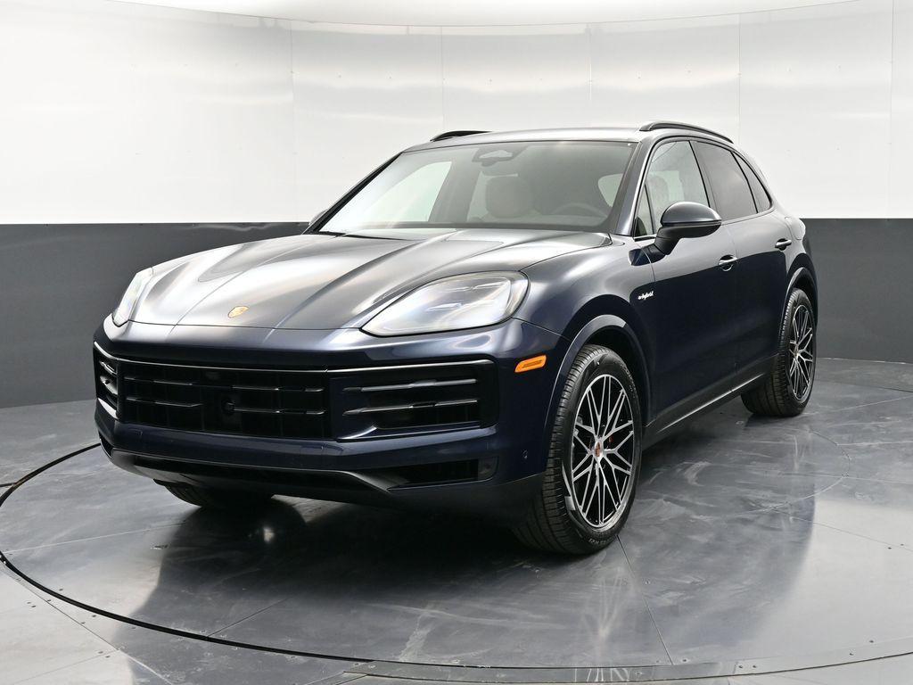 New 2026 Porsche Cayenne S