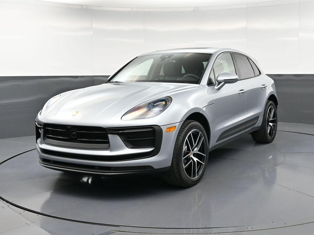 New 2026 Porsche Macan Base