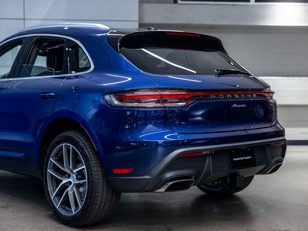 2026 Porsche MACAN — миниатюра 26