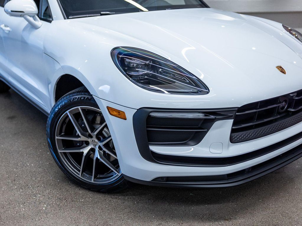 صورة مصغرة 17 لـ 2026 Porsche MACAN