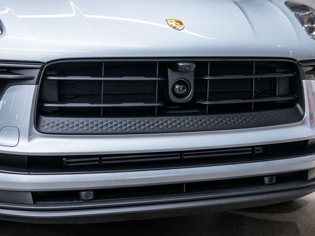 2026 Porsche MACAN 缩略图 17