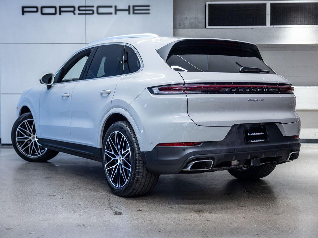 PORSCHE CAYENNE - 3