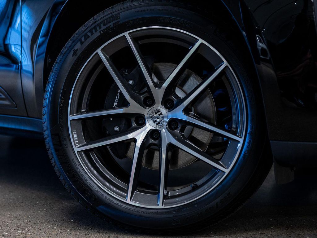 2026 Porsche MACAN 缩略图 18