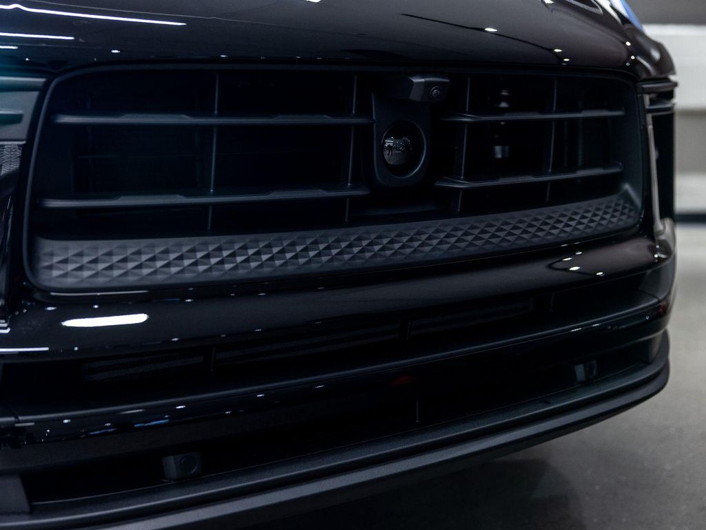 2026 Porsche MACAN 缩略图 17