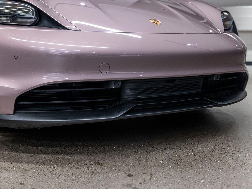 2023 Porsche TAYCAN — миниатюра 18