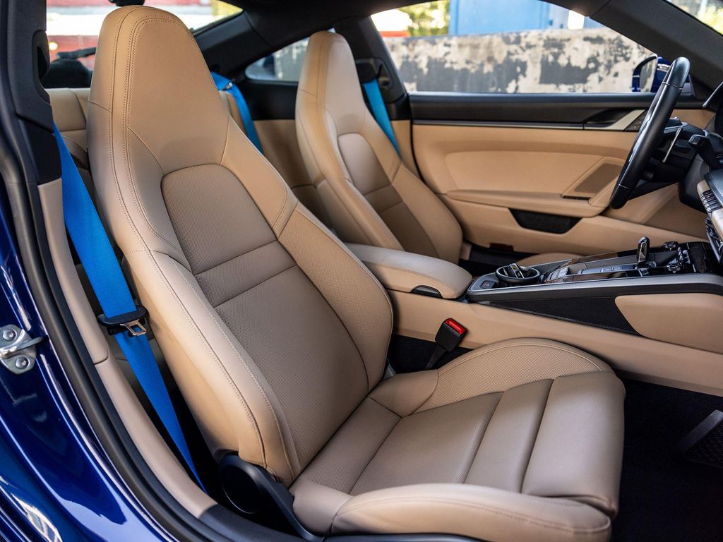 2024 Porsche 911 CARRERA 4S — миниатюра 33