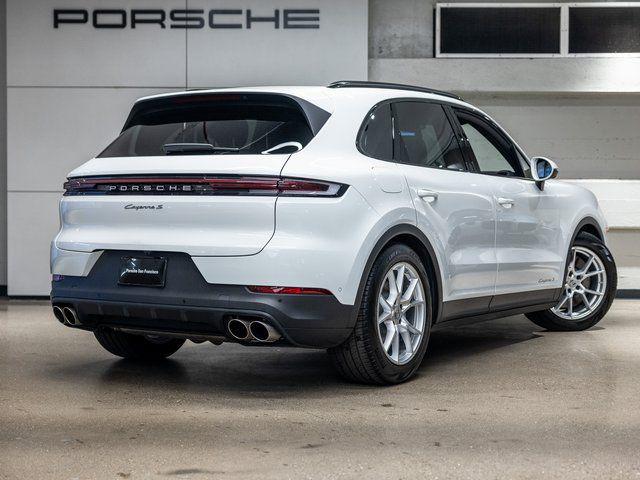 PORSCHE CAYENNE - 8