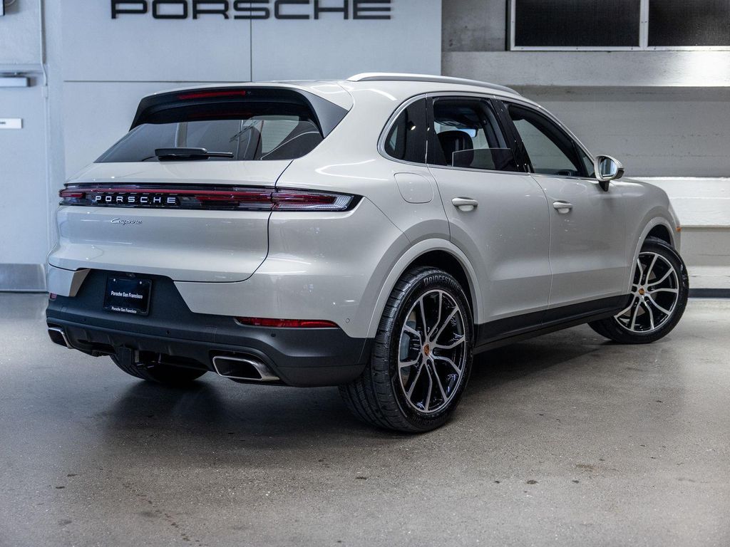 PORSCHE CAYENNE - 8