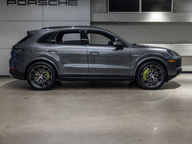 PORSCHE CAYENNE - 9