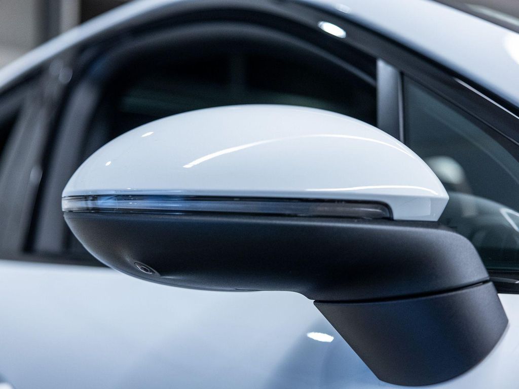 2026 Porsche CAYENNE 缩略图 15