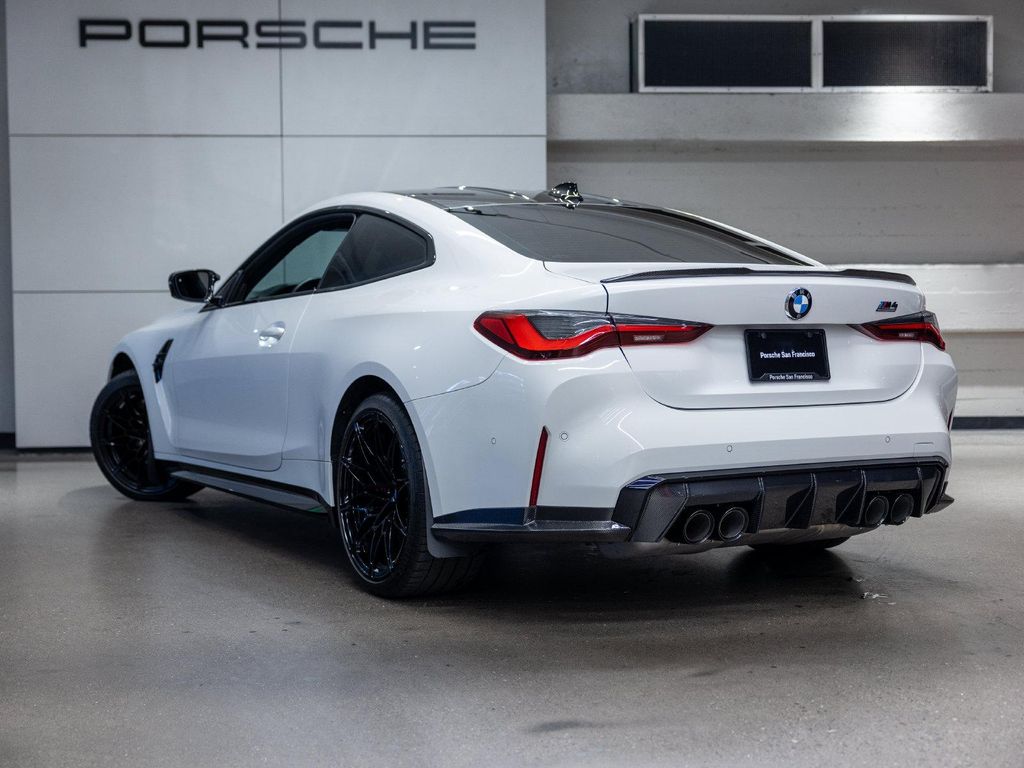 2021 BMW M4 COMPETITION — фото 3