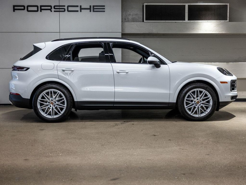 PORSCHE CAYENNE - 9