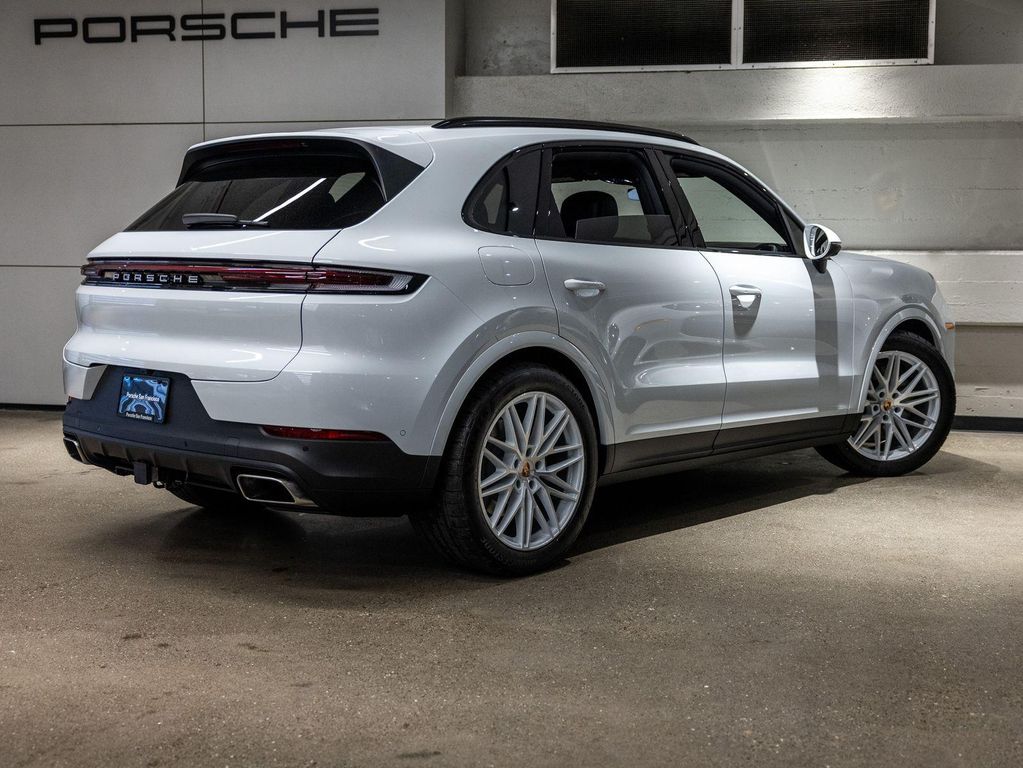 PORSCHE CAYENNE - 8