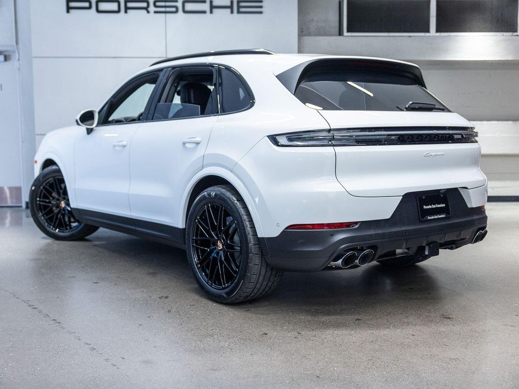 PORSCHE CAYENNE - 3