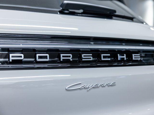 2026 Porsche CAYENNE — миниатюра 22