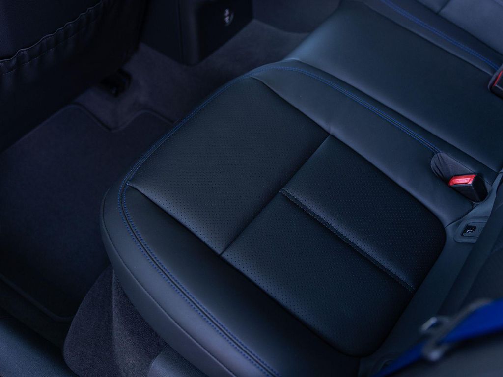 2026 Porsche MACAN 缩略图 29