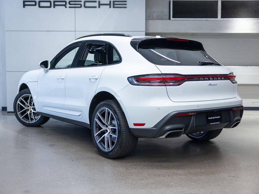 2026 Porsche MACAN 照片 3