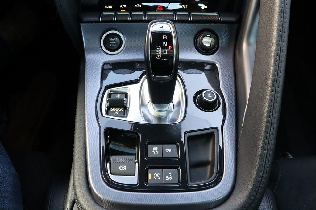 2021 Jaguar F-TYPE P300 RWD AUTOMATIC — миниатюра 26