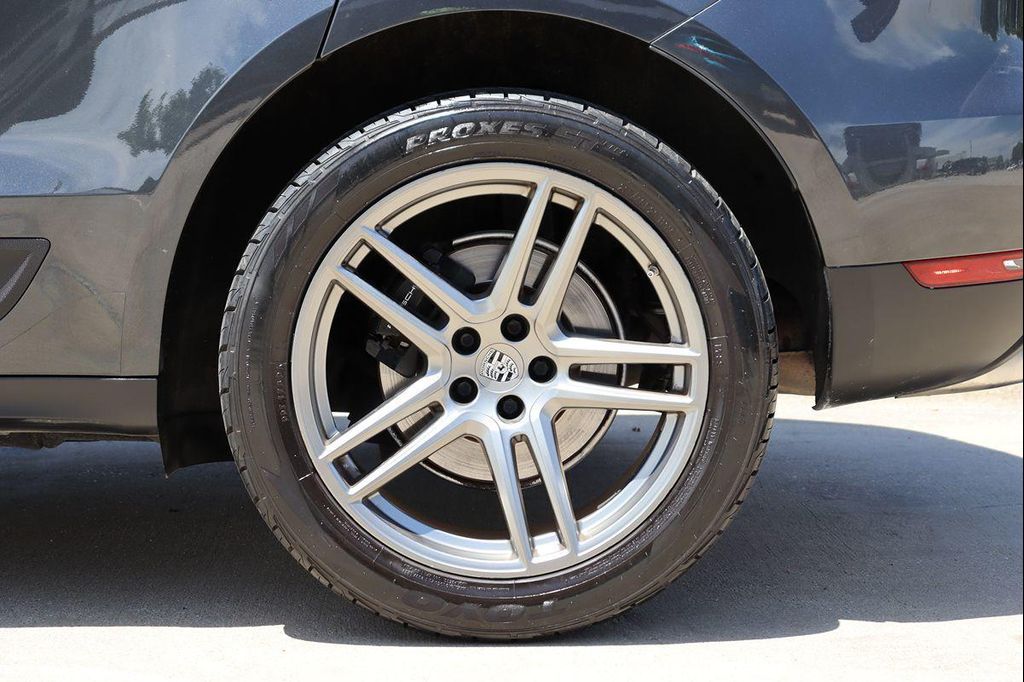 صورة مصغرة 46 لـ 2021 Porsche MACAN