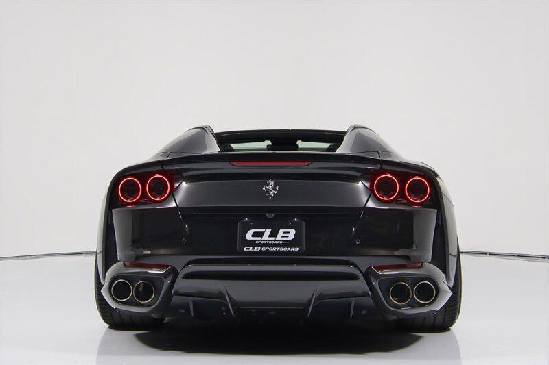 2022 Ferrari 812 GTS 照片 12
