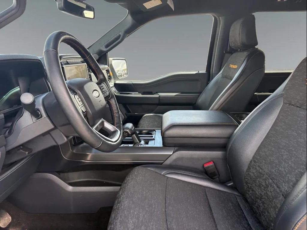 صورة 9 لـ 2024 FORD F-150 TREMOR