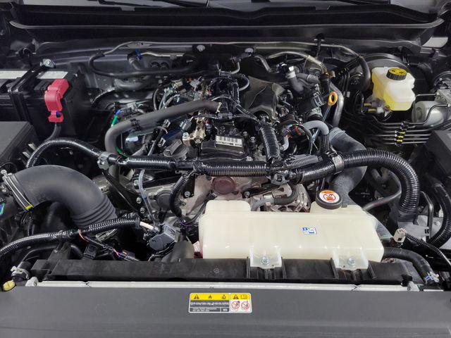2025 Toyota TACOMA SR5 缩略图 13