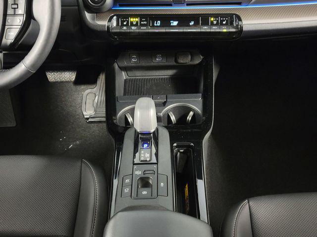 صورة مصغرة 25 لـ 2025 Toyota PRIUS LIMITED