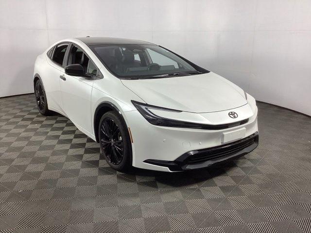 New 2026 Toyota Prius L