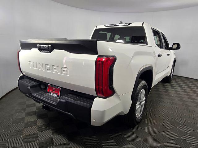 TOYOTA TUNDRA - 8