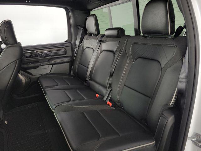 صورة مصغرة 18 لـ 2026 RAM 1500 LIMITED