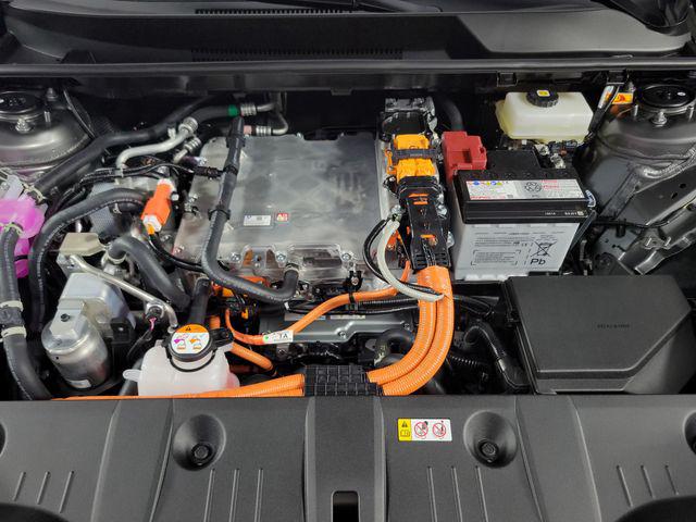 صورة 10 لـ 2026 Toyota BZ XLE PLUS