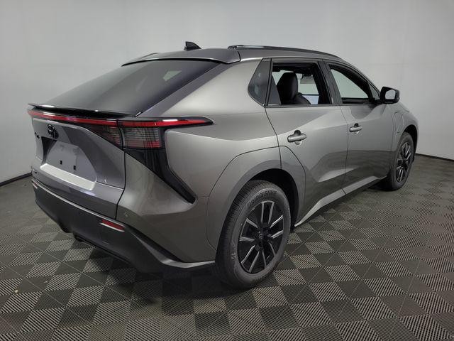 صورة 7 لـ 2026 Toyota BZ XLE PLUS
