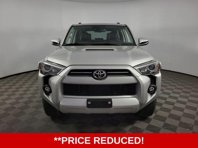 TOYOTA 4RUNNER - 2