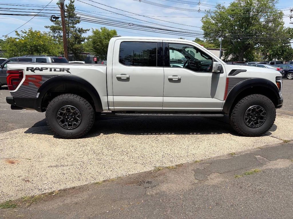 2026 FORD F-150 RAPTOR 照片 6