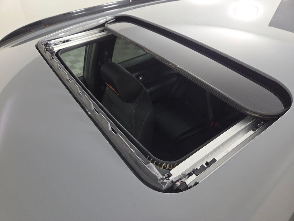 HONDA CR-V HYBRID TRAILSPORT AWD - 2