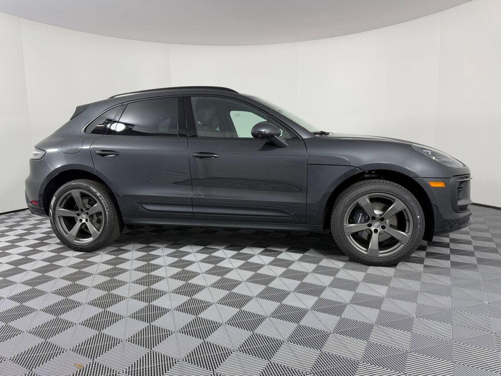 2026 Porsche MACAN 照片 8