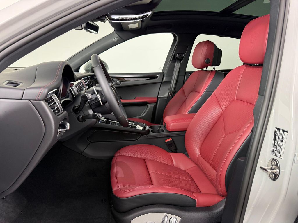 2026 Porsche MACAN 照片 5