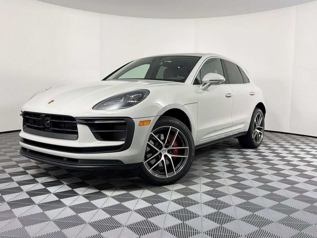New 2026 Porsche Macan Macan