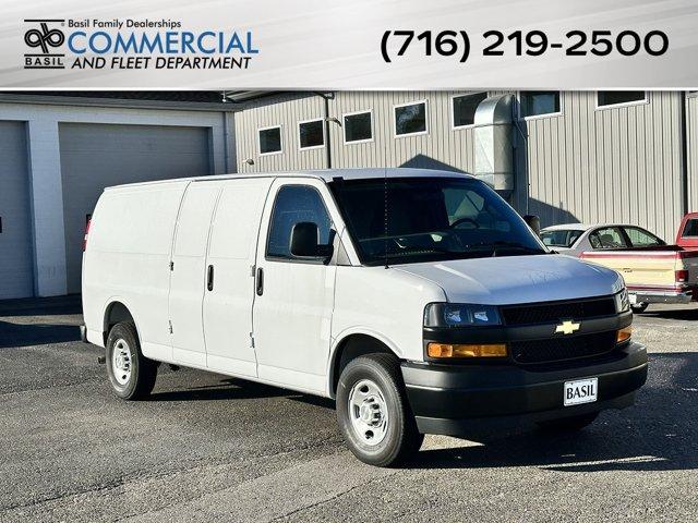 New 2026 Chevrolet Express 3500 Work Van