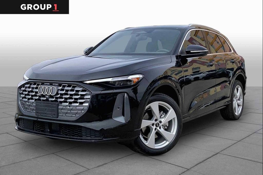 New 2026 Audi Q5 Premium Plus TFSI quattro S tronic