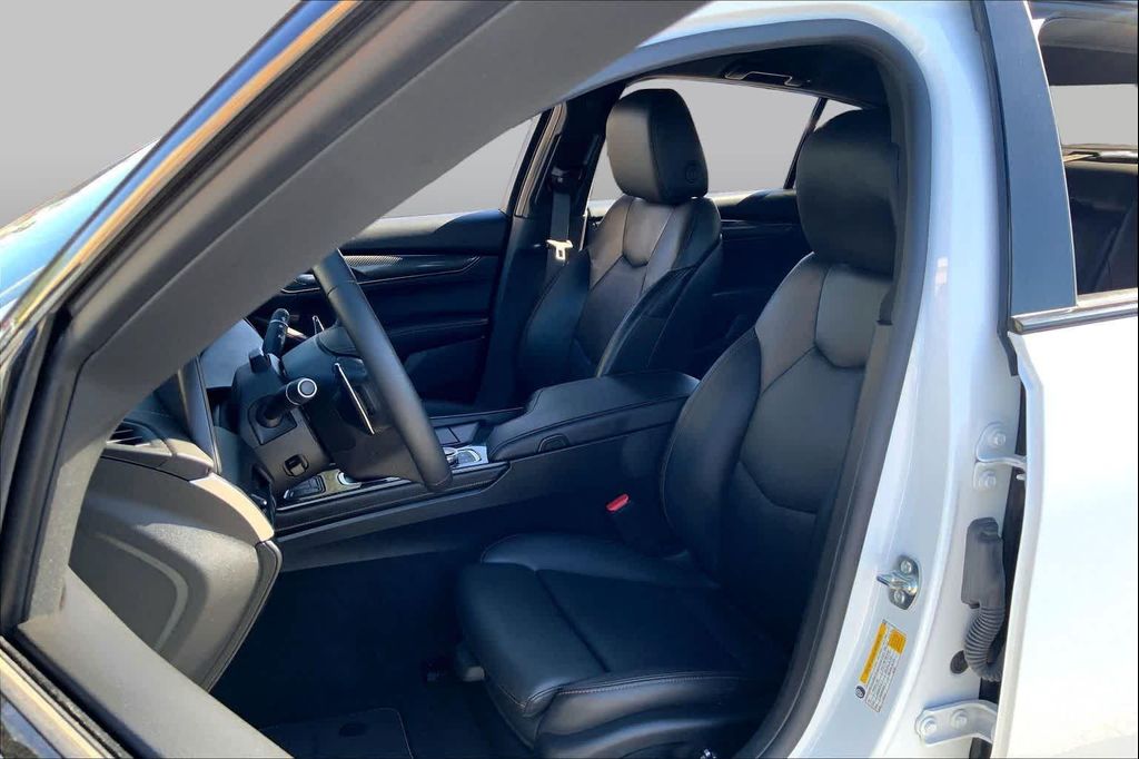 2025 Cadillac CT5-V V-SERIES RWD 照片 8