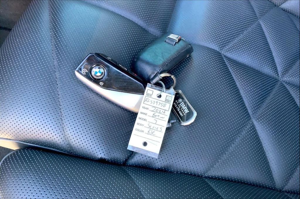 2024 BMW 740 740I — фото 15
