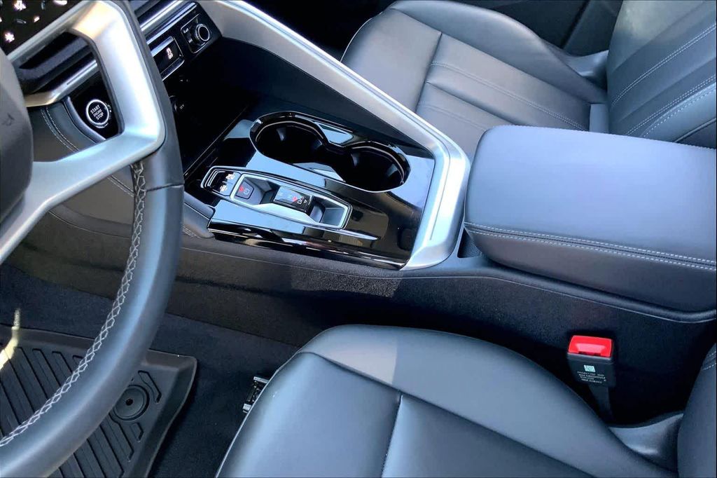 2025 AUDI Q5 PREMIUM PLUS TFSI QUATTRO S TRONIC photo 16