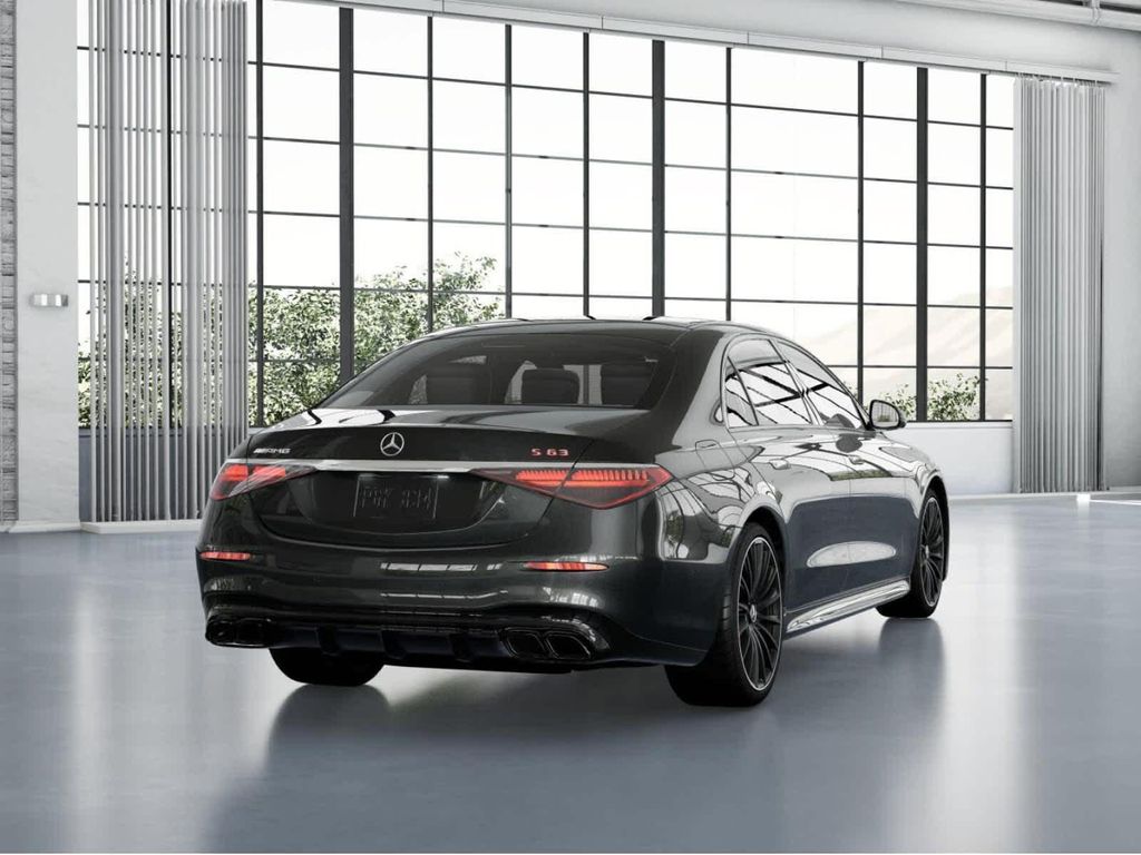 2026 Mercedes-BENZ AMG S 63 E 4MATIC 缩略图 22