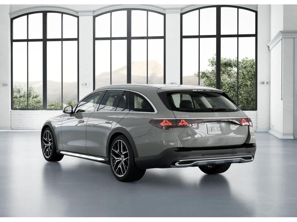 صورة مصغرة 27 لـ 2026 Mercedes-BENZ E-CLASS